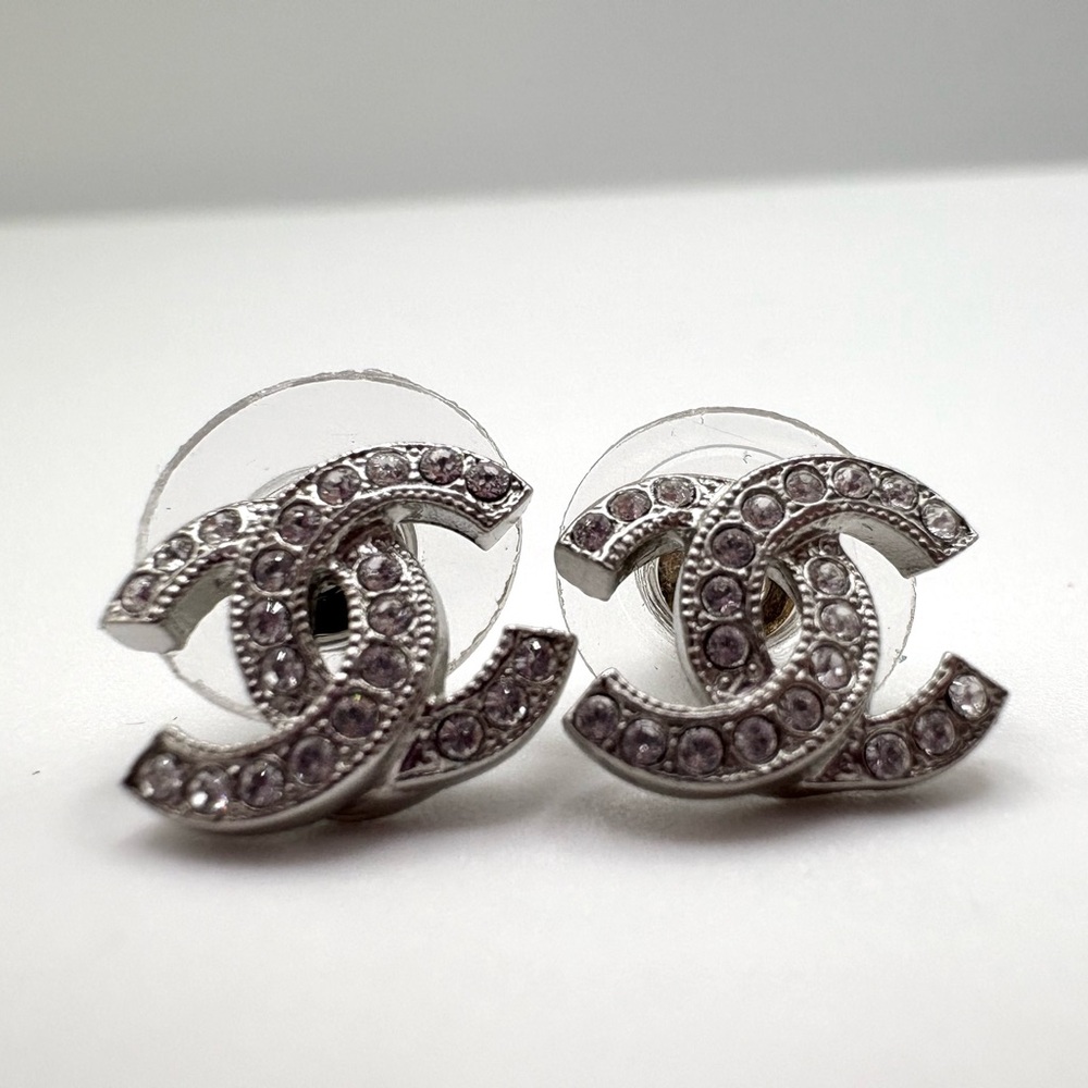 Chanel small CC Earrings